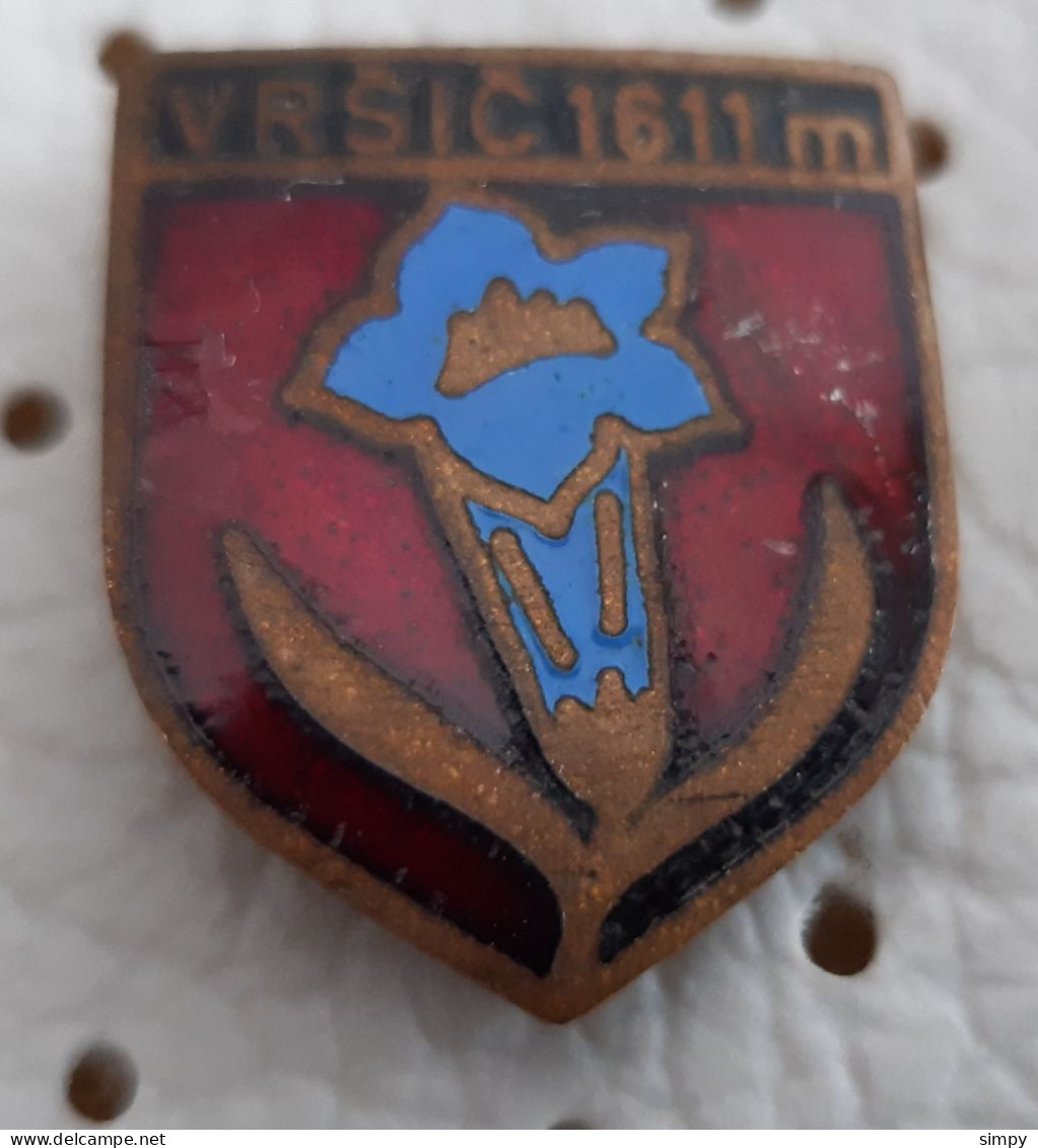 VRSIC 1611m   Alpinism, Mountaineering Slovenia Ex Yugoslavia Vintage Enamel Pin - Alpinisme