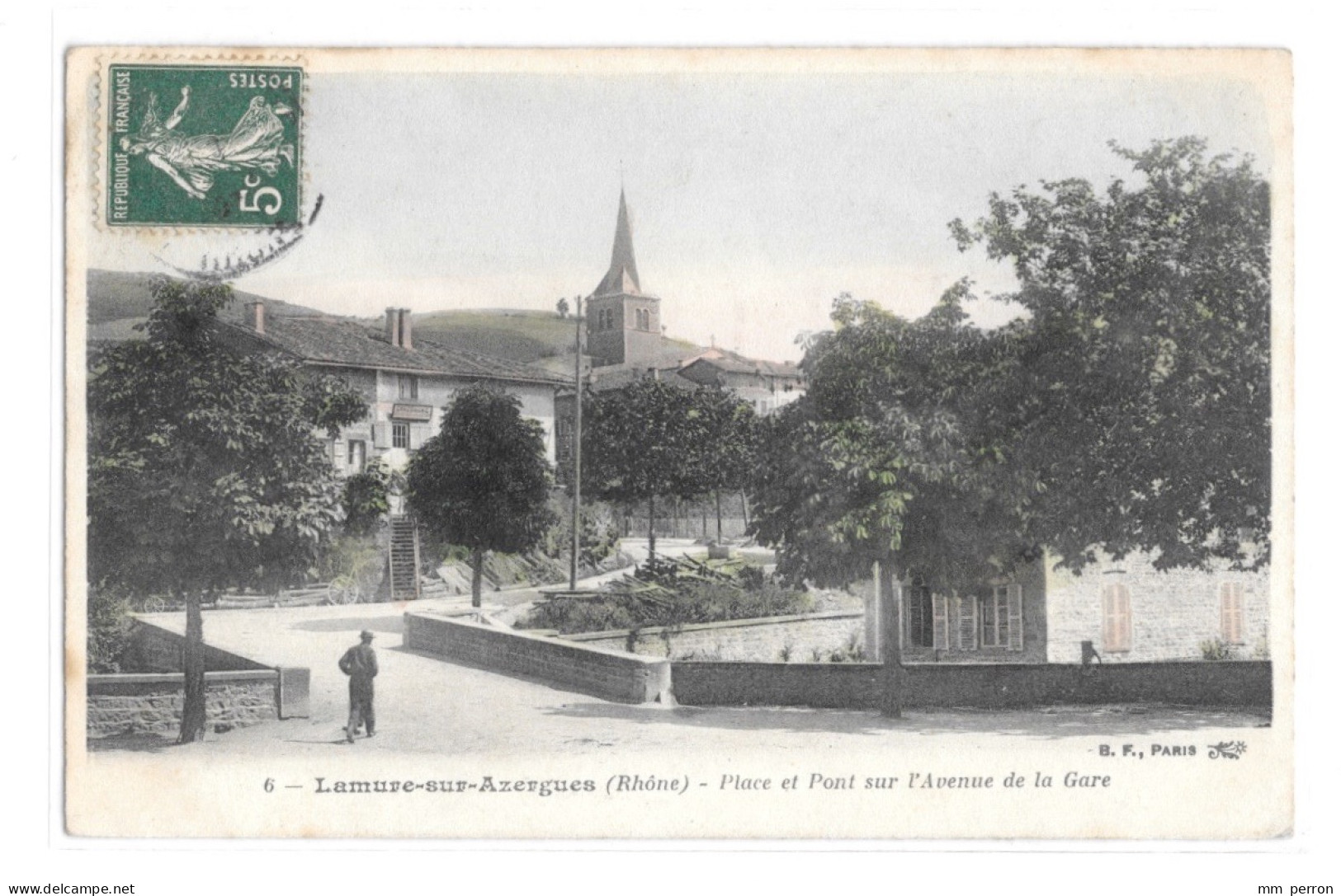 (35190-69) Lamure Sur Azergues - Place Et Pont Sur L'Avenue De La Gare - Grigny