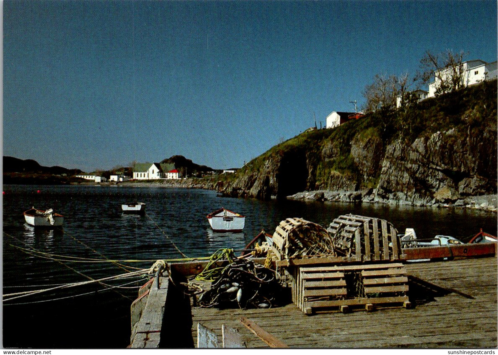 Canada Newfoundland Typical Outport Preparing For Lobster Harvest - Altri & Non Classificati