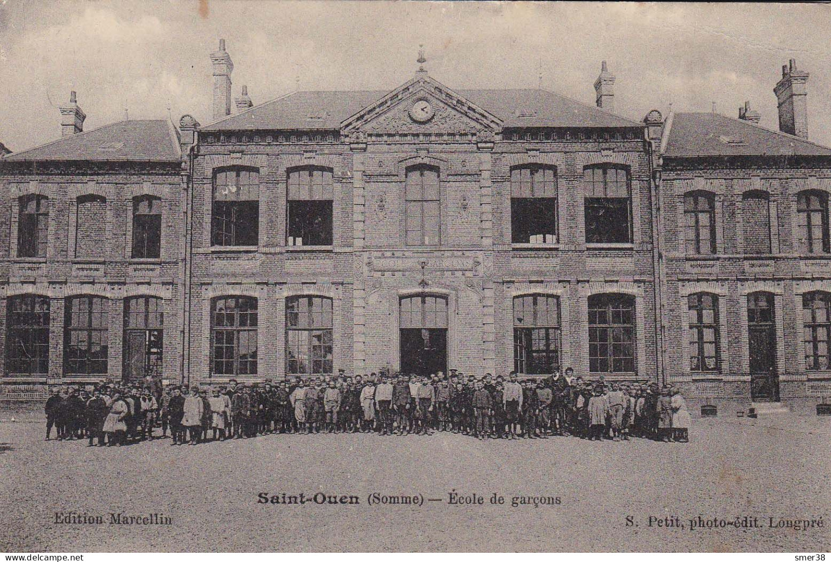 80 - Saint-Ouen - Ecole De Garcons- Cpa Animée - Saint Ouen