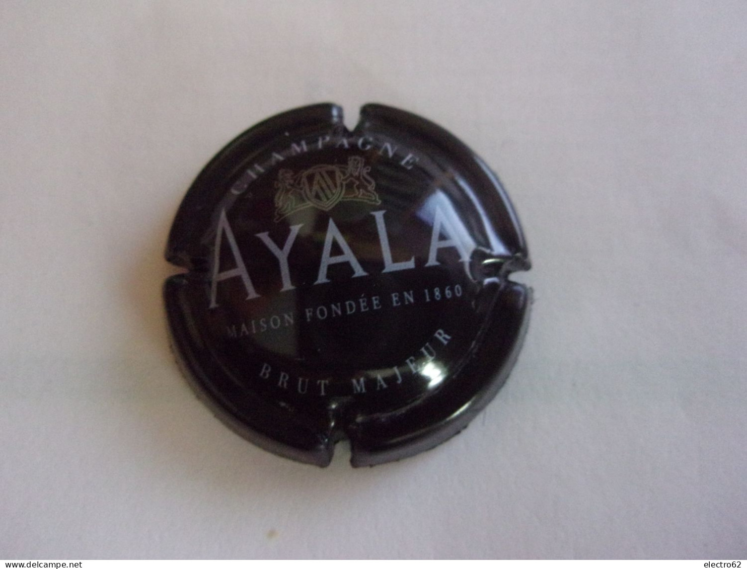 Capsule Cap's De Champagne AYALA   Brut Majeur - Mumm GH