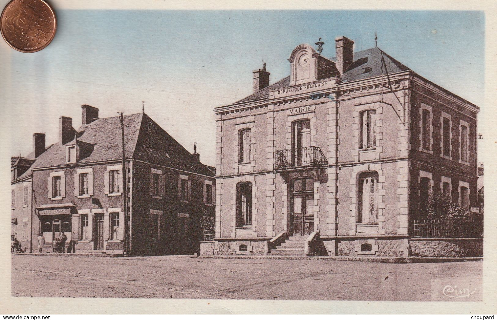 36 - Carte Postale Ancienne De   MONTGIVRAY    La Mairie Et Café Bonnin - Other & Unclassified