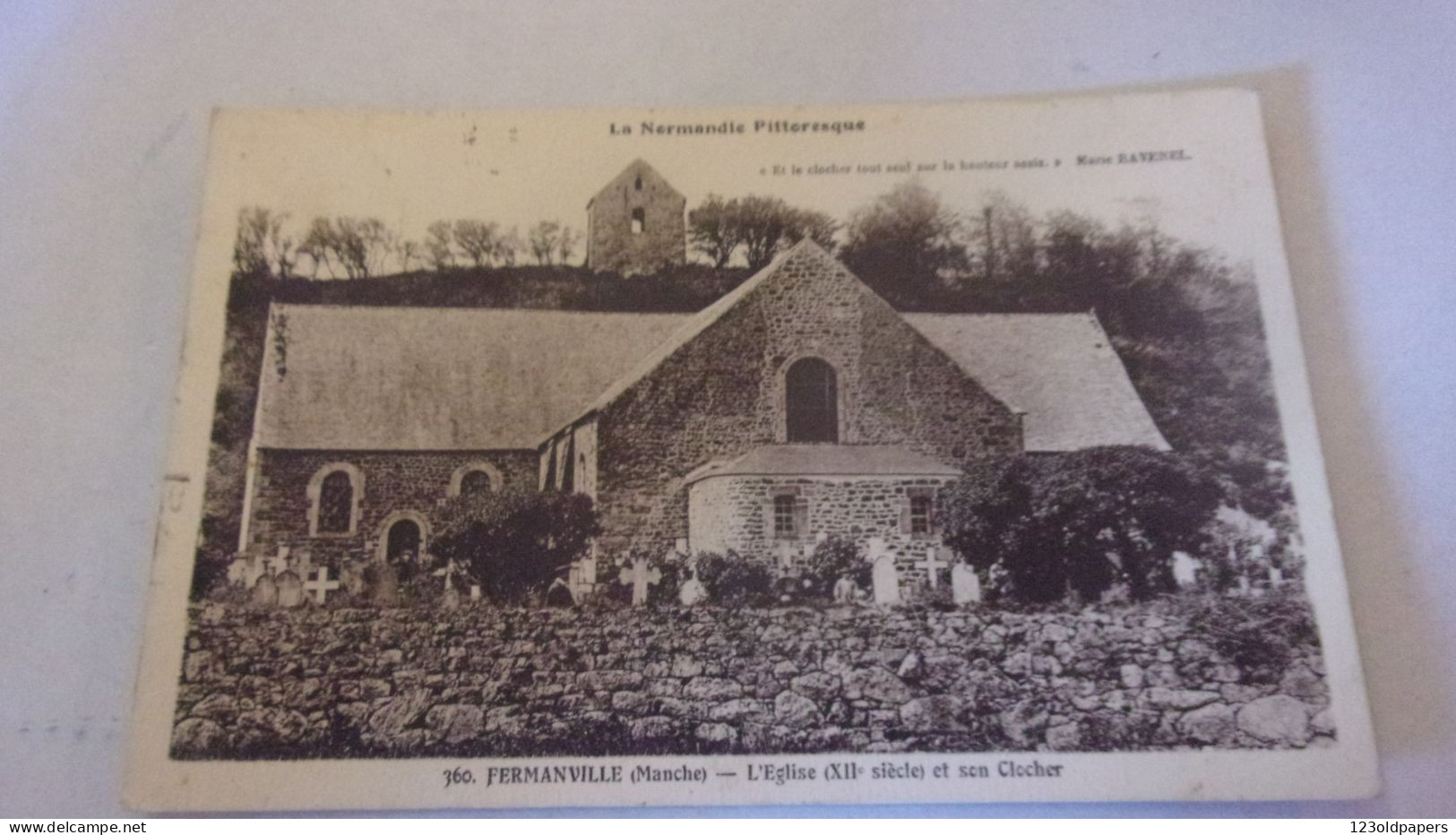 50 FERMANVILLE L EGLISE ET SON CLOCHER  1942 VOYAGEE TIMBRE PETAIN - Autres & Non Classés