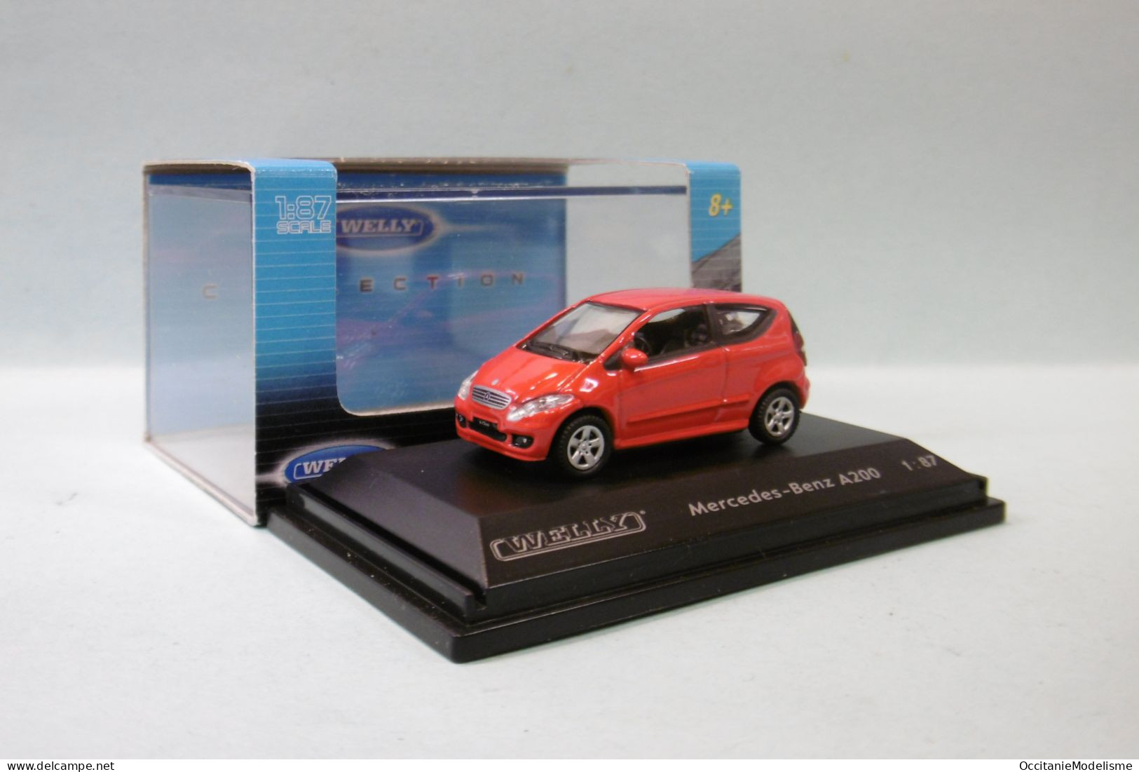 Welly - MERCEDES BENZ A200 Rouge BO HO 1/87 - Road Vehicles