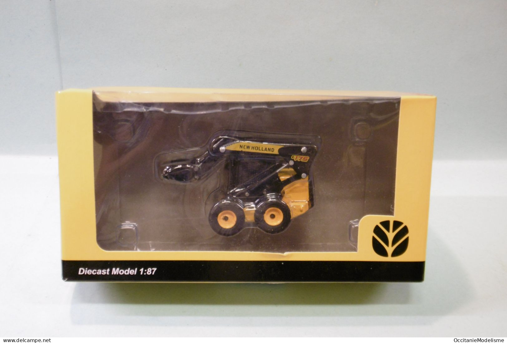 New Holland - L175 Chargeur Compact BO HO 1/87 - Véhicules Routiers