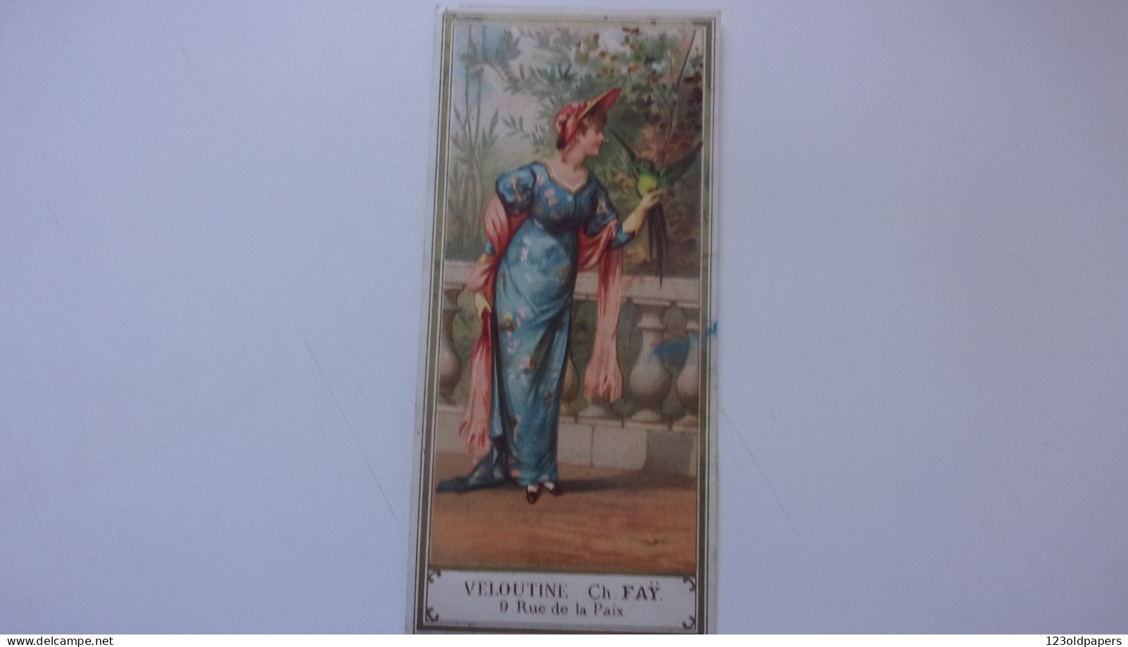 Très Beau Marque-Page.Chromo.Carte Parfumerie Ch. FAY. Femme Art Nouveau.VELOUTINE FAY. CHAPEAU PERROQUET - Autres & Non Classés