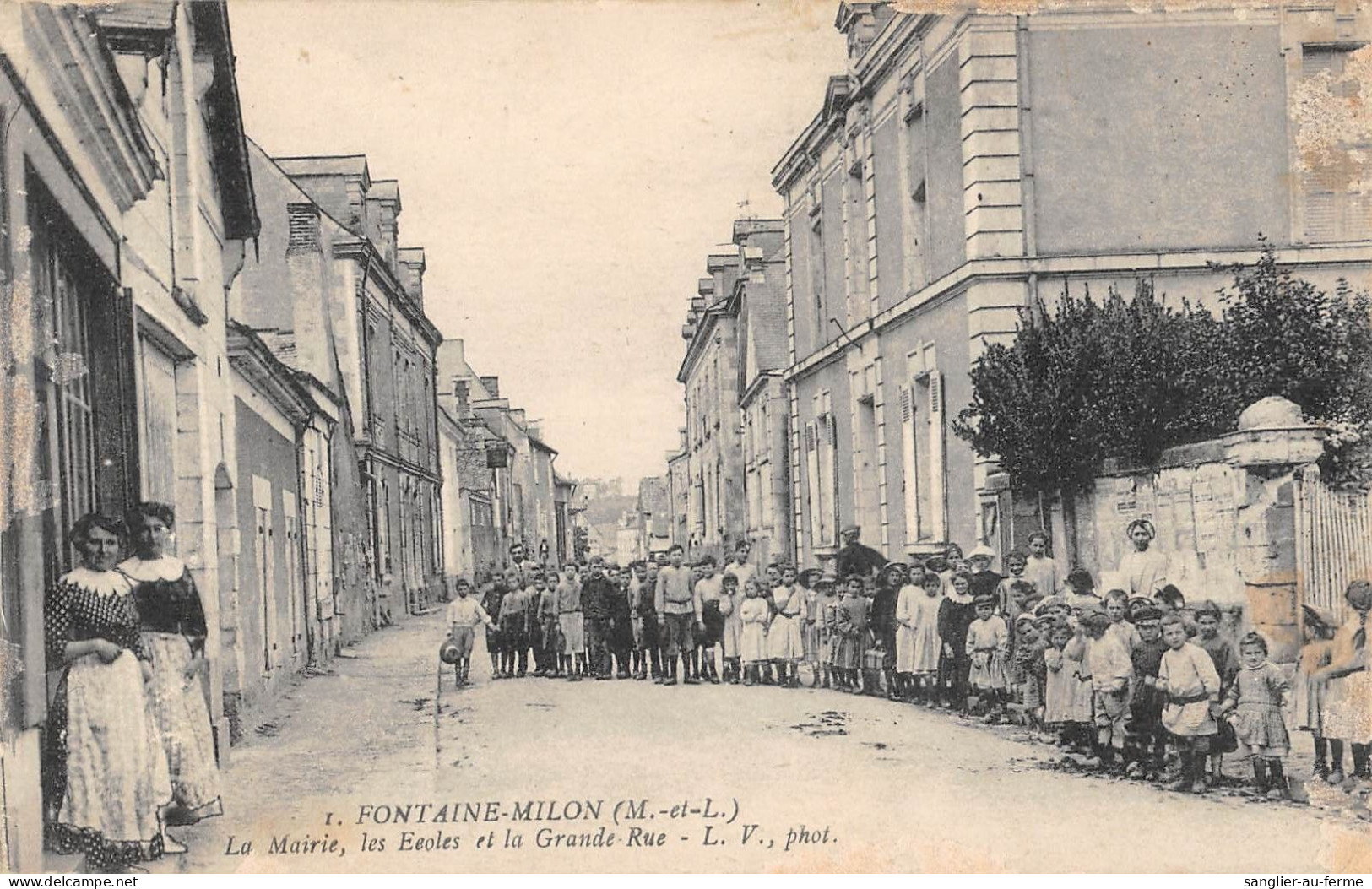 CPA 49 FONTAINE MILLON LA MAIRIE ECOLES GRANDE RUE - Autres & Non Classés