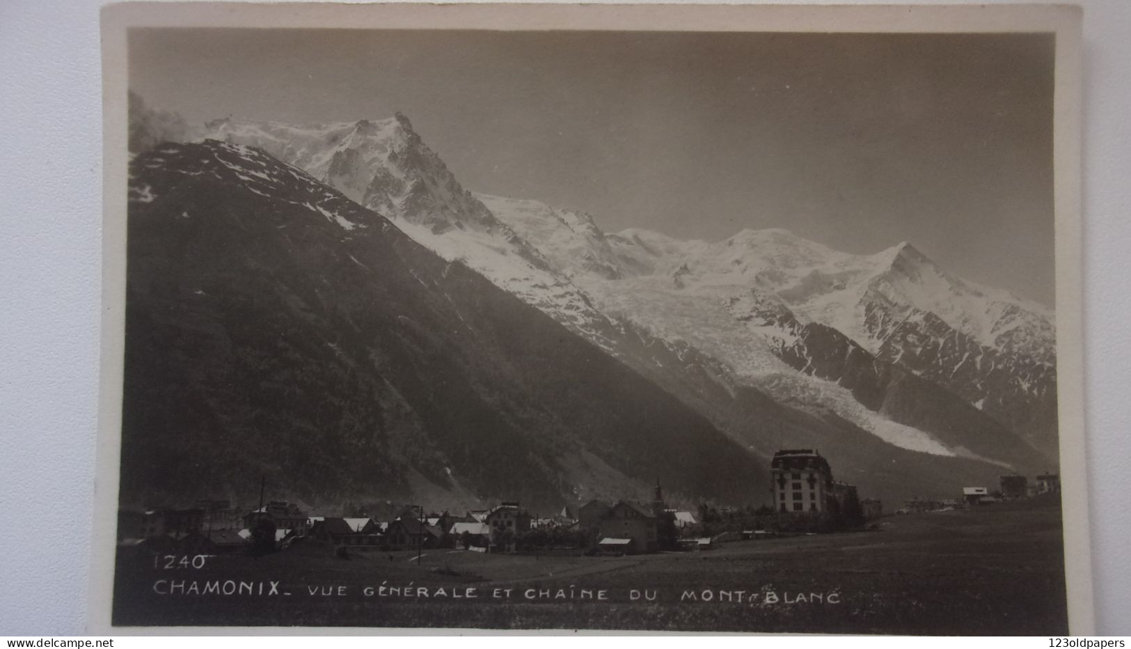 74 HAUTE  SAVOIE  CHAMONIX  CARTE PHOTO  VUE GENERALE ET CHAINE MONT BLANC  SARTORI PHOTO - Chamonix-Mont-Blanc