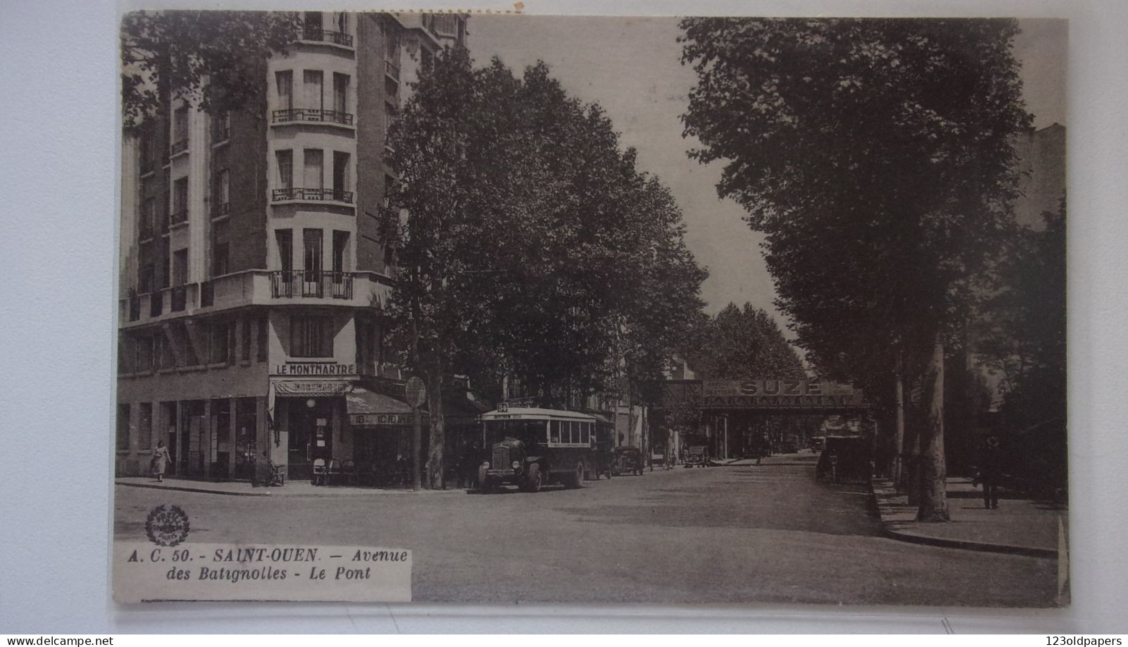 93  SAINT OUEN  AVENUE DES BATIGNOLLES LE PONT AUTOBUS - Saint Ouen