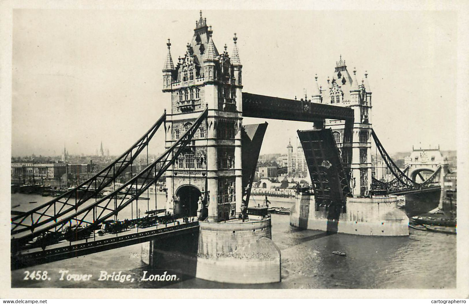 England London Tower Bridge - River Thames