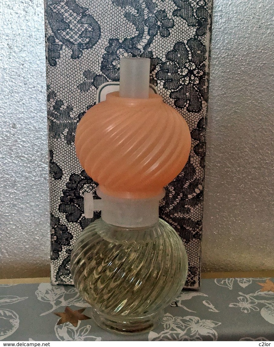 Ancien Flacon "LAMPE à Pétrole"  Odissey De  AVON  Eau De Toilette 30ml Sans Boîte - Zonder Classificatie