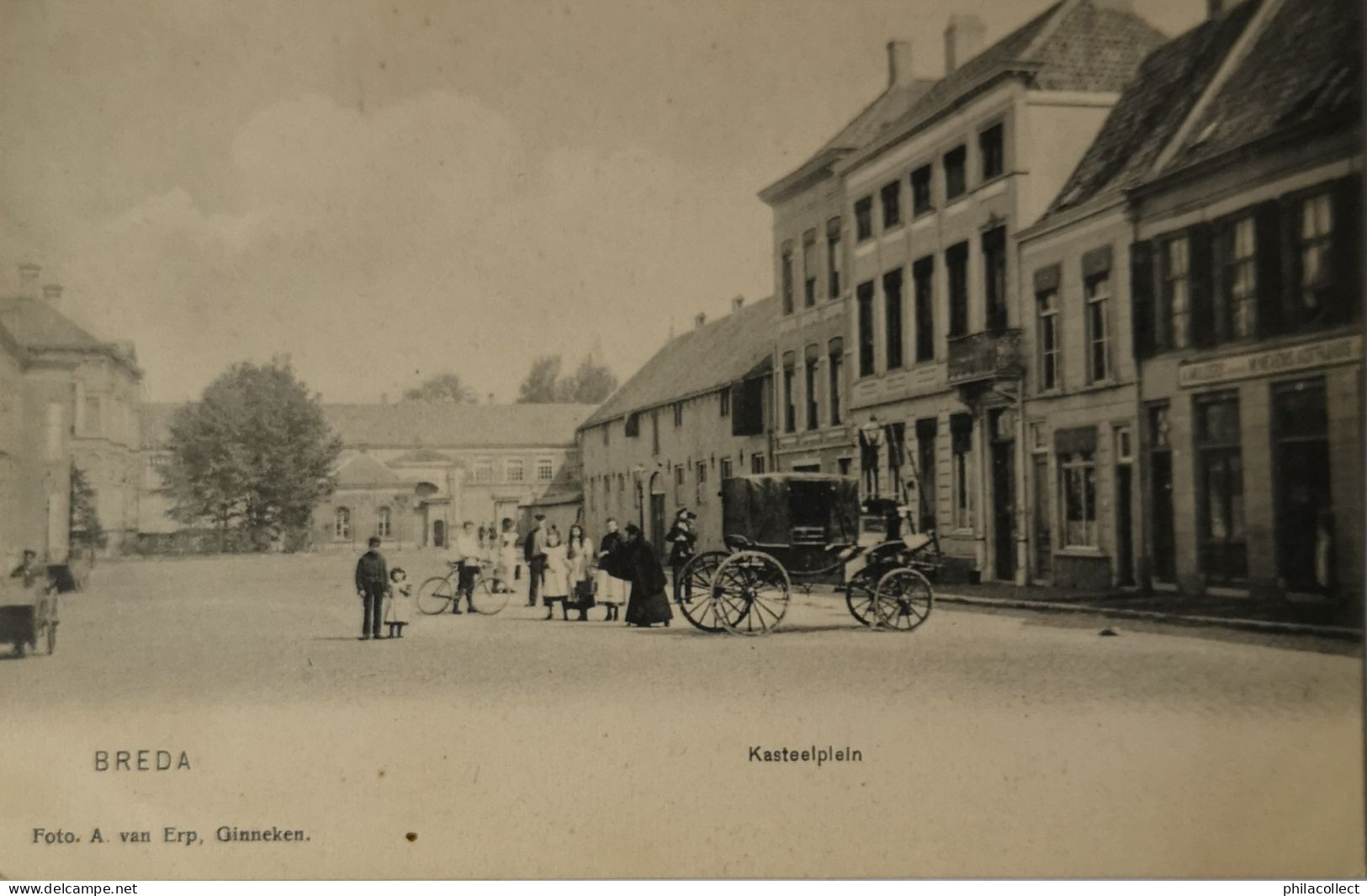 Breda (N - Br.) Kasteelplein Ca 1900 - Breda