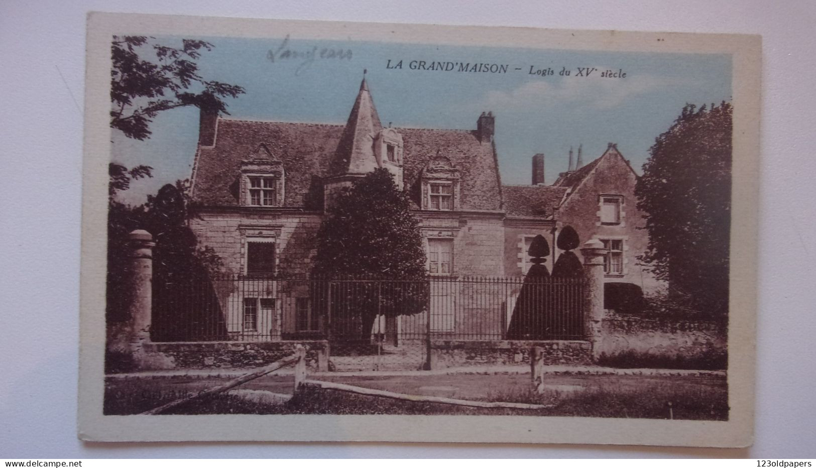 37  LA GRAND MAISON LOGIUS DU XV EME - Genillé