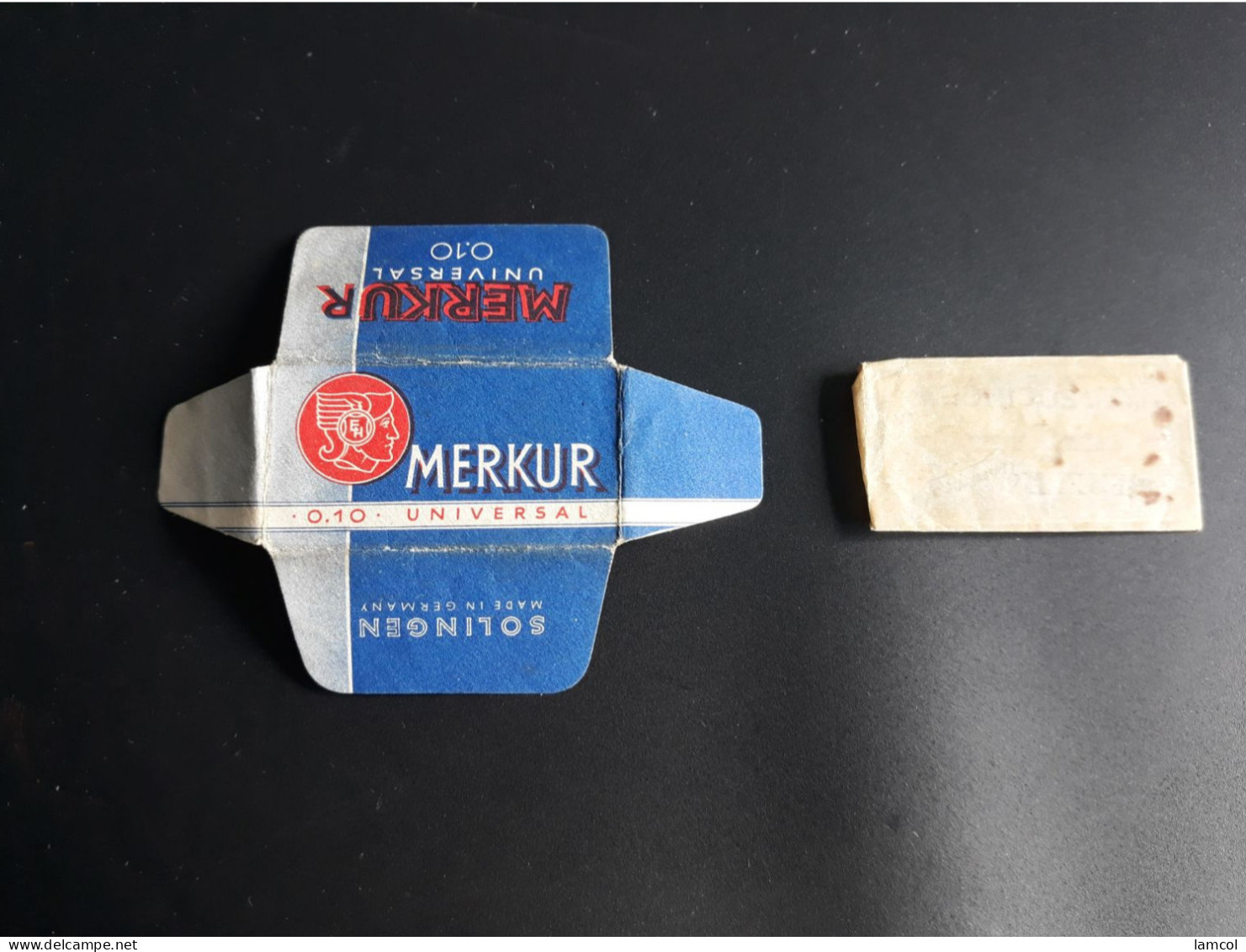 Lame De Rasoir Allemande MERKUR 0.10 - German Safety Razor Blade Wrapper - Lames De Rasoir