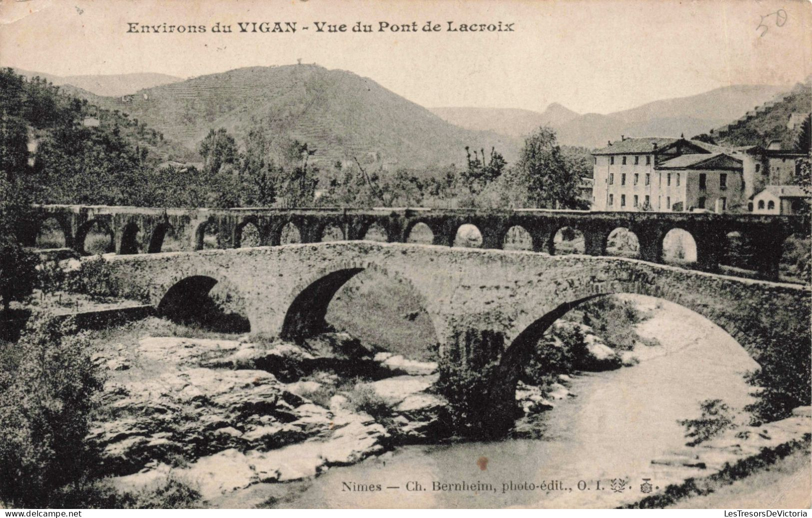 FRANCE - Environs Du VIGAN - Vue Du Pont De Lacroix - Village - Rivière - Pont - Tours - Animé  - Carte Postale Ancienne - Le Vigan