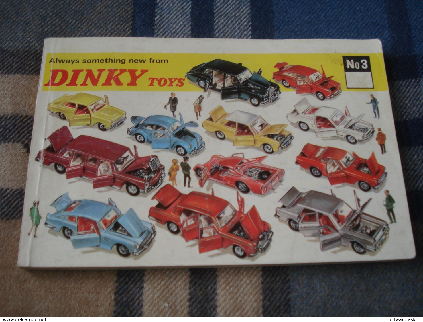 Catalogue Original DINKY TOYS (1967) N°3 - Voitures Miniatures - éd. Internationale Sans Tarifs - Catalogues & Prospectus