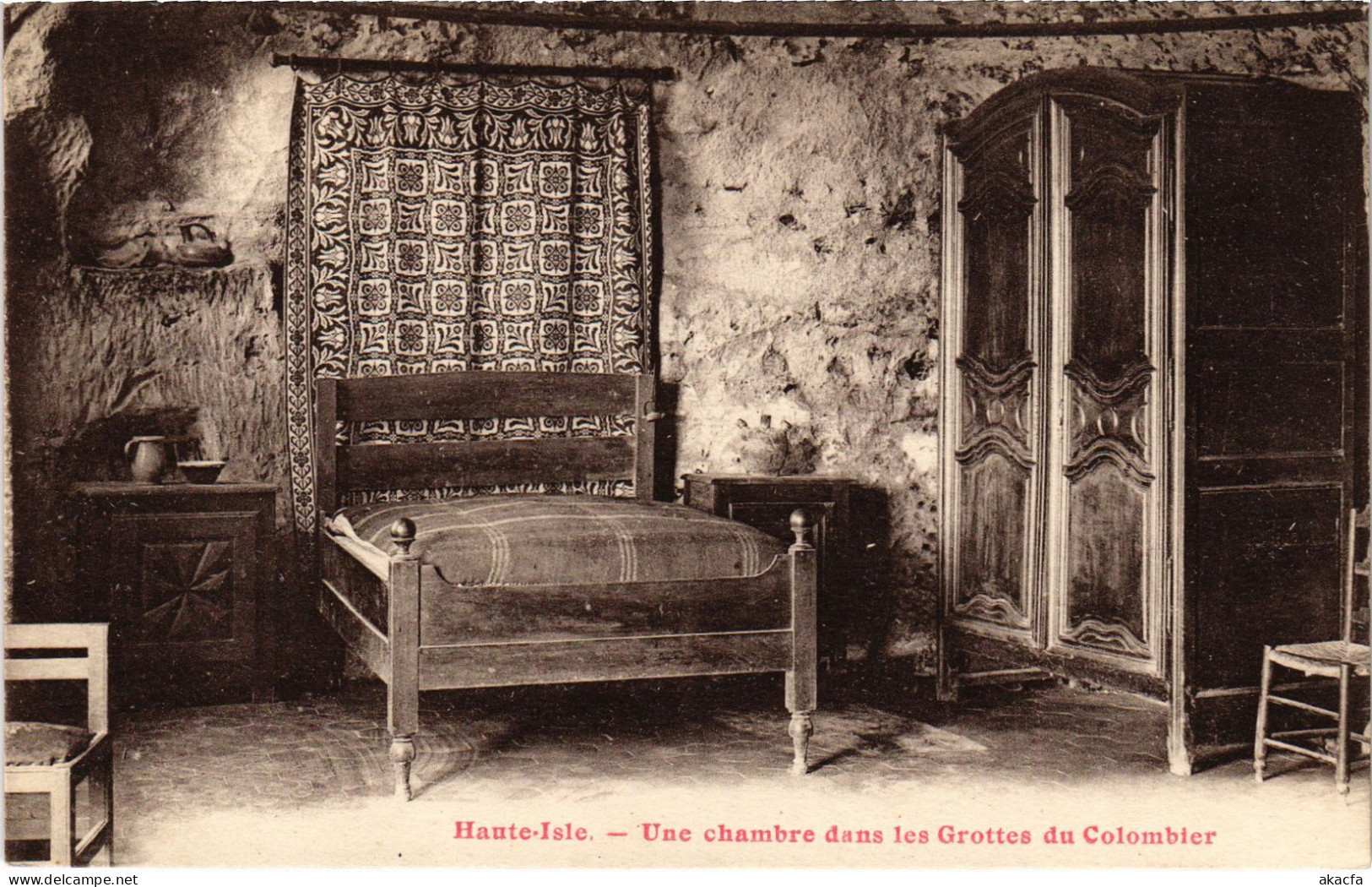 CPA Haute-Isle Une Chamre Dans Les Grottes Du Colombier FRANCE (1309139) - Haute-Isle