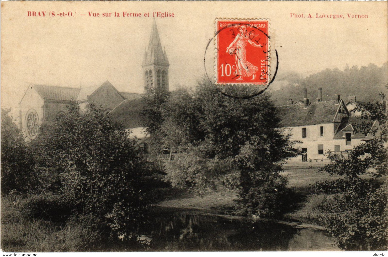 CPA Bray Et Lu Vue Sur La Ferme Et L'Eglise FRANCE (1309354) - Bray-et-Lû