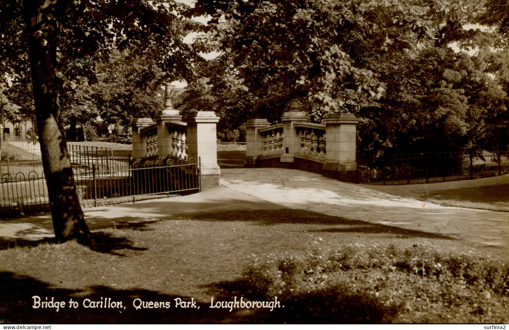 LEICS - LOUGHBOROUGH - BRIDGE TO CARILLON, QUEENS PARK RP Le238 - Sonstige & Ohne Zuordnung