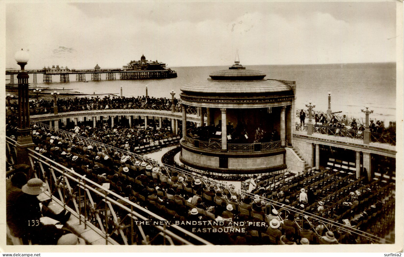 SUSSEX - EASTBOURNE - THE NEW BANDSTAND AND PIER RP  Sus1342 - Eastbourne