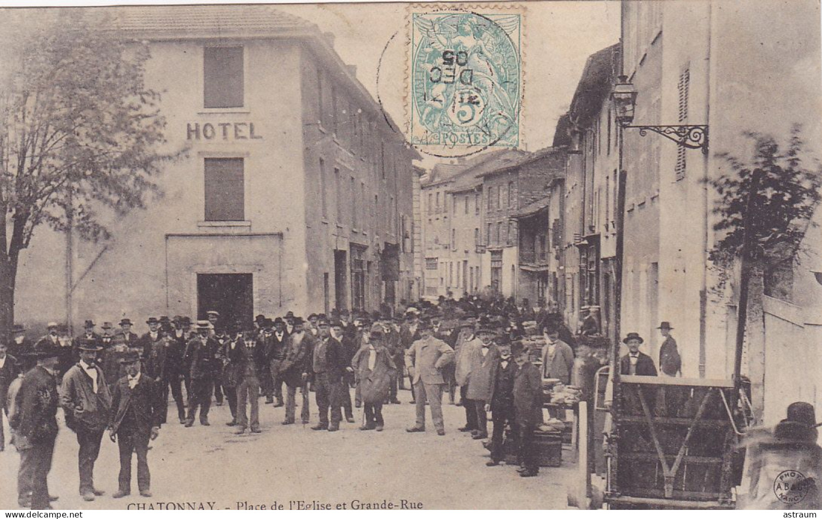 Cpa - 38 - Chatonnay -animée- Place De L'eglise , Grande Rue - Hotel -edi A.B & Co - Châtonnay