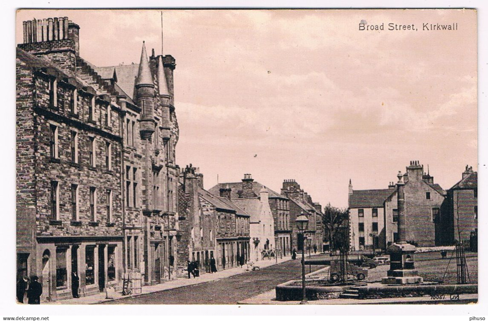 UK-3883   KiRKWALL : Broad Street - Orkney