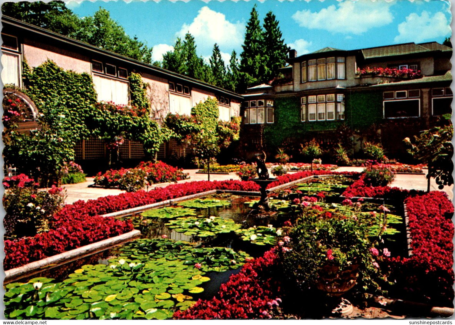 Canada Victoria The Butchart Gardens Italian Garden - Victoria