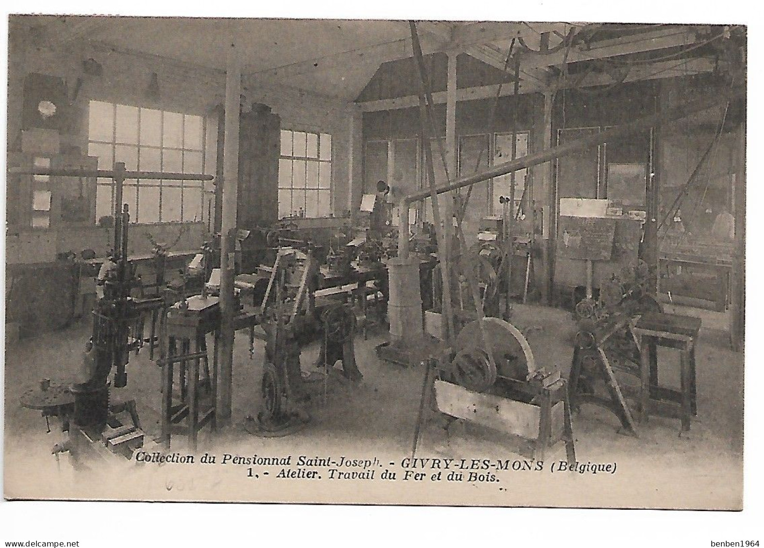 GIVRY  Atelier - Travail Du Fer Et Du Bois - Quévy