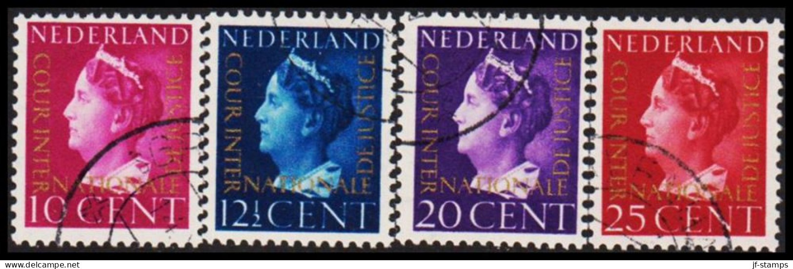 1947. NEDERLAND. 4 Stamps Overprinted  COUR INTER  NATIONALE  DE JUSTICE (Michel Di. 21-25) - JF534606 - Dienstzegels