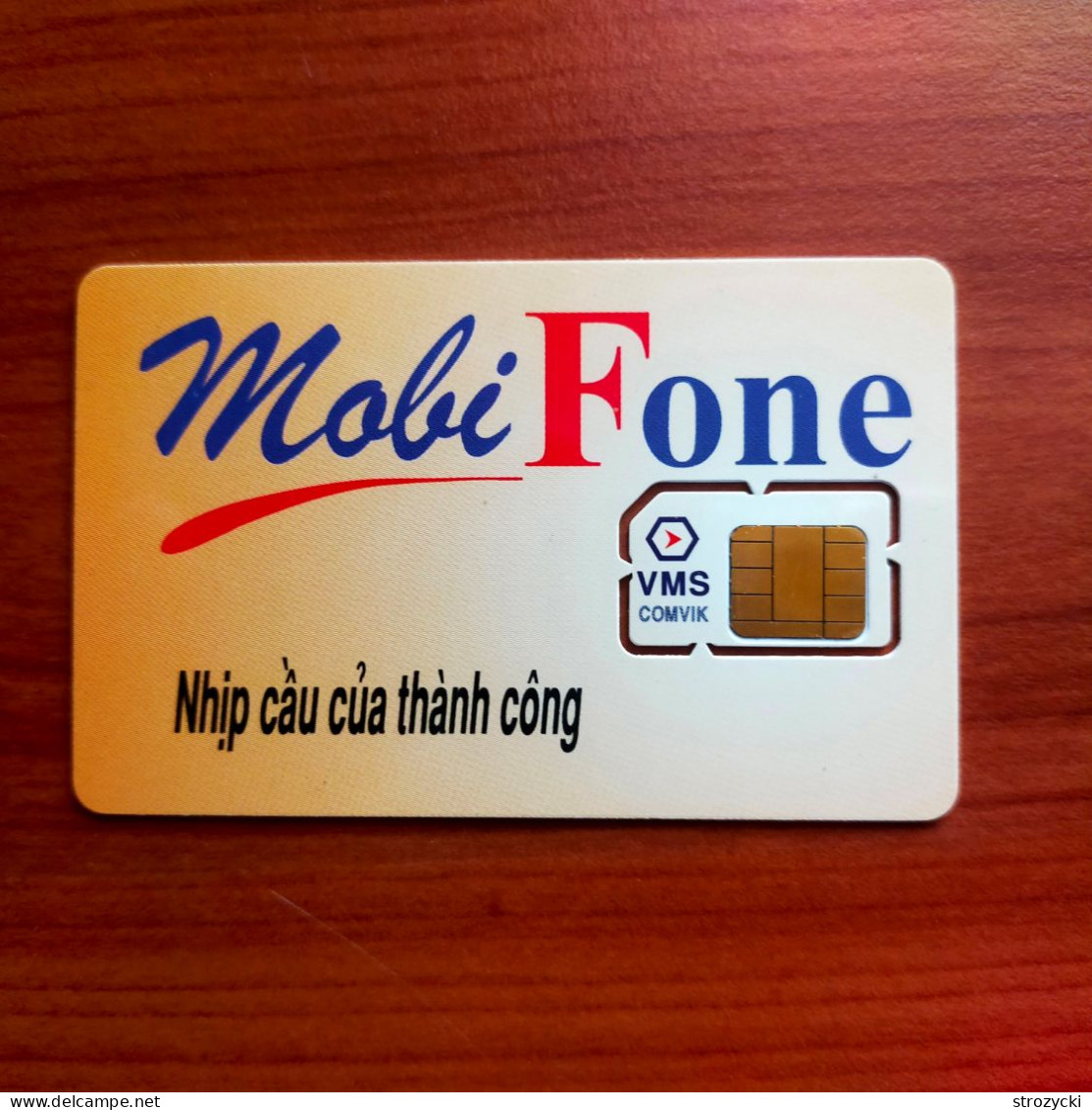 Vietnam - Mobi Fone (standard SIM)  - GSM SIM  - Mint - Vietnam