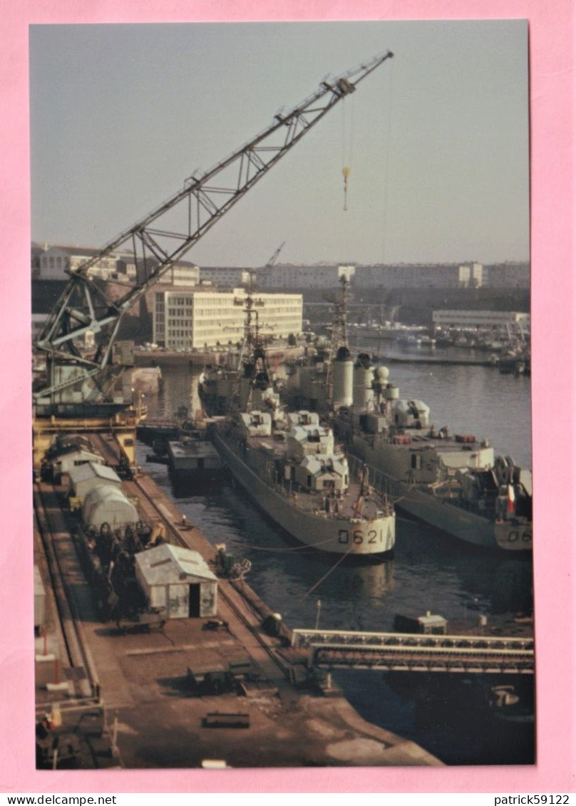 PHOTOGRAPHIE - BREST - 1970 - PENFELD - D 621 : SURCOUF - - Orte