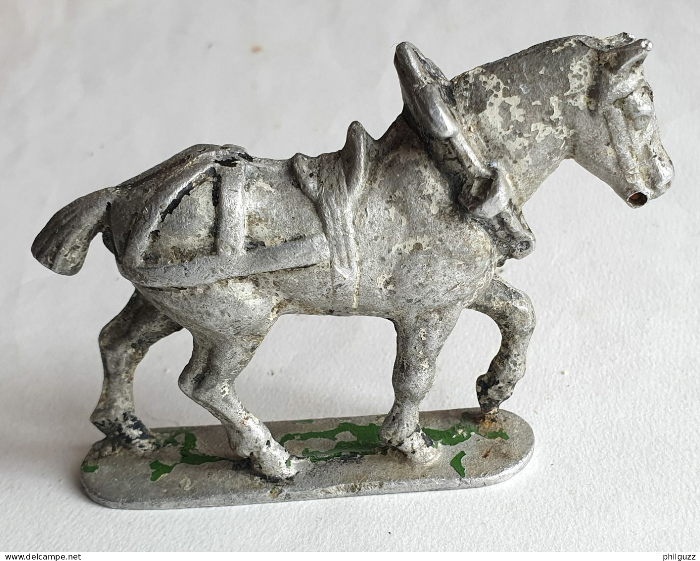 QUIRALU - FERME - ALUMINIUM - ANNEE 50 FIGURINE CHEVAL DE TRAIT - Quiralu