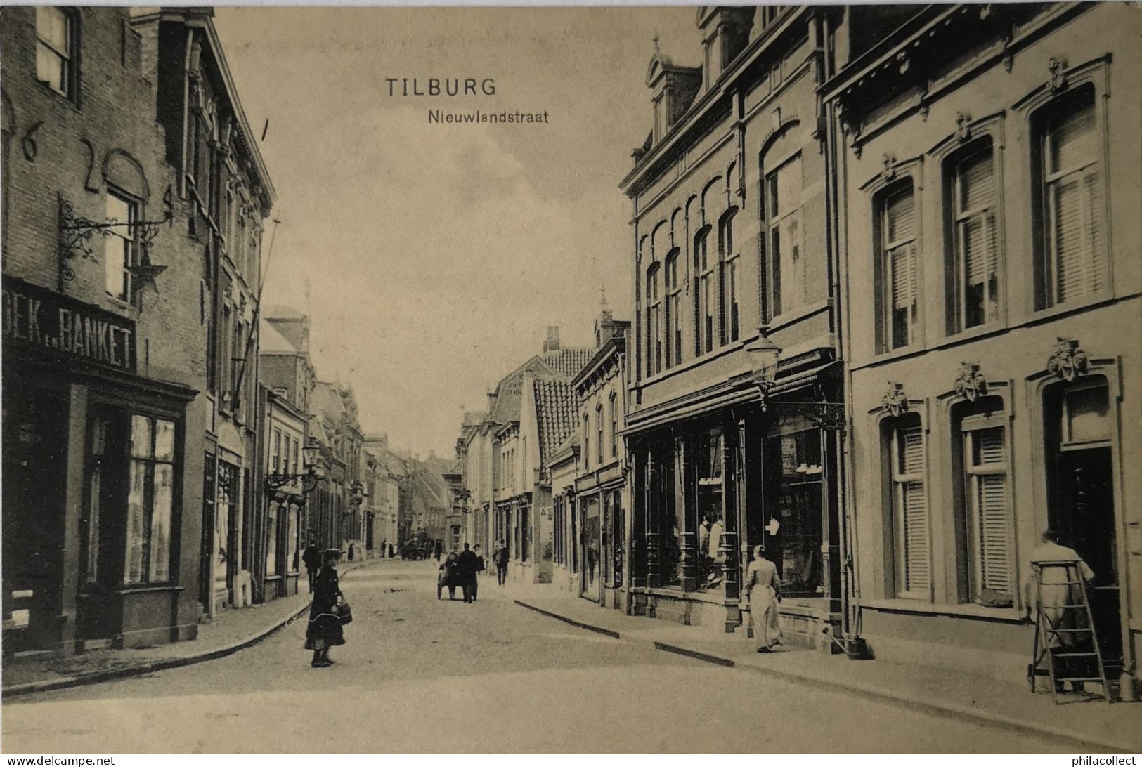 Assen (Dr.) Hotel 't Wapen Van Drenthe (Veel Volk) 1902 Met Klein Rond Veenhuizen - Assen