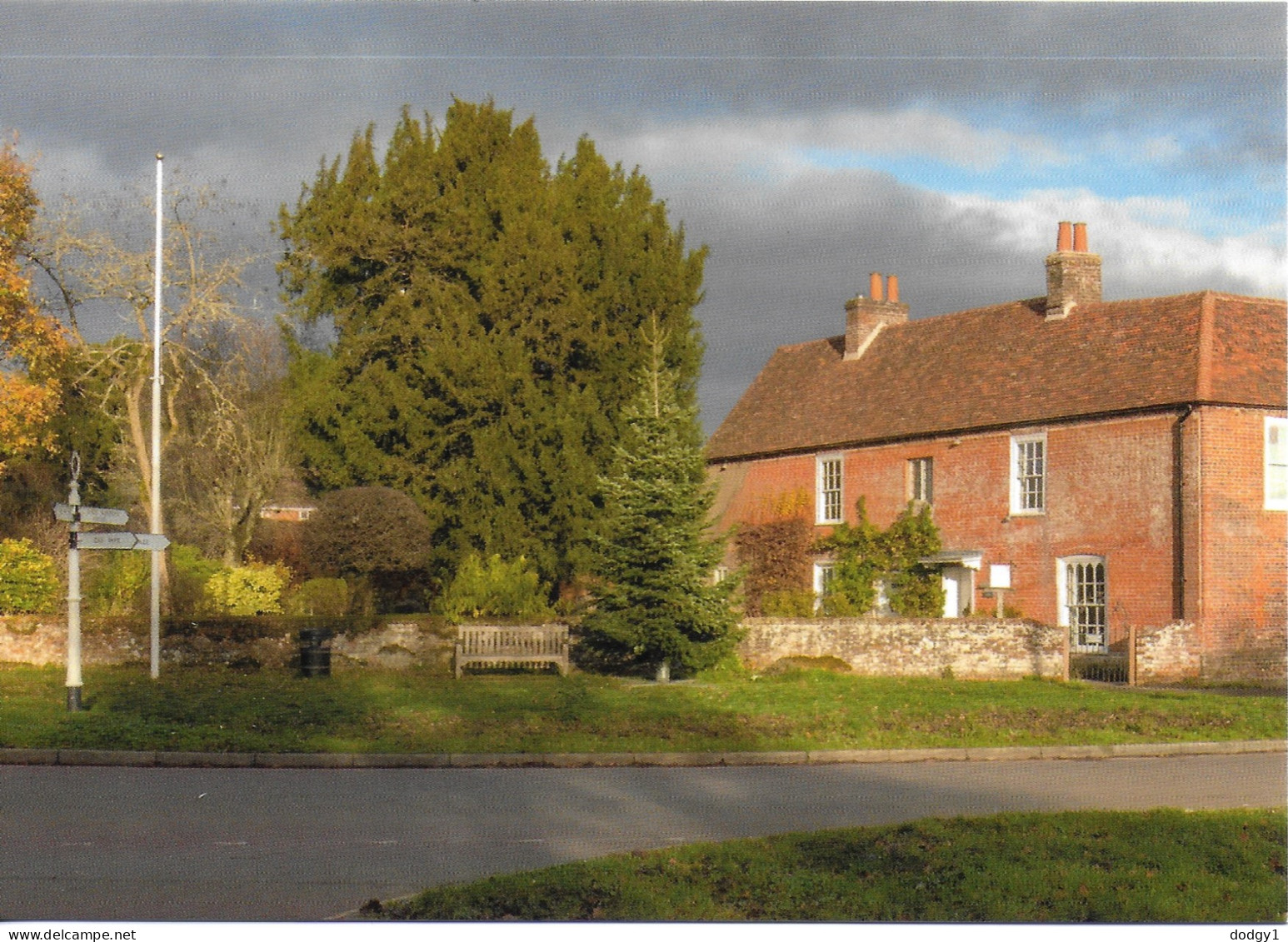 JANE AUSTEN'S HOUSE FROM CHAWTON, HAMPSHIRE, ENGLAND. UNUSED POSTCARD   As2 - Ecrivains