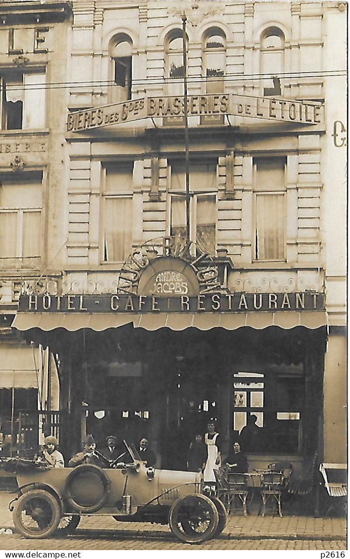 BELGIQUE -  CARTE- PHOTO - BRUXELLES - CAFE- HOTEL- RESTAURANT -  AU CARILLON - CHEZ ANDRE JACOBS - VOITURE - Cafés, Hotels, Restaurants