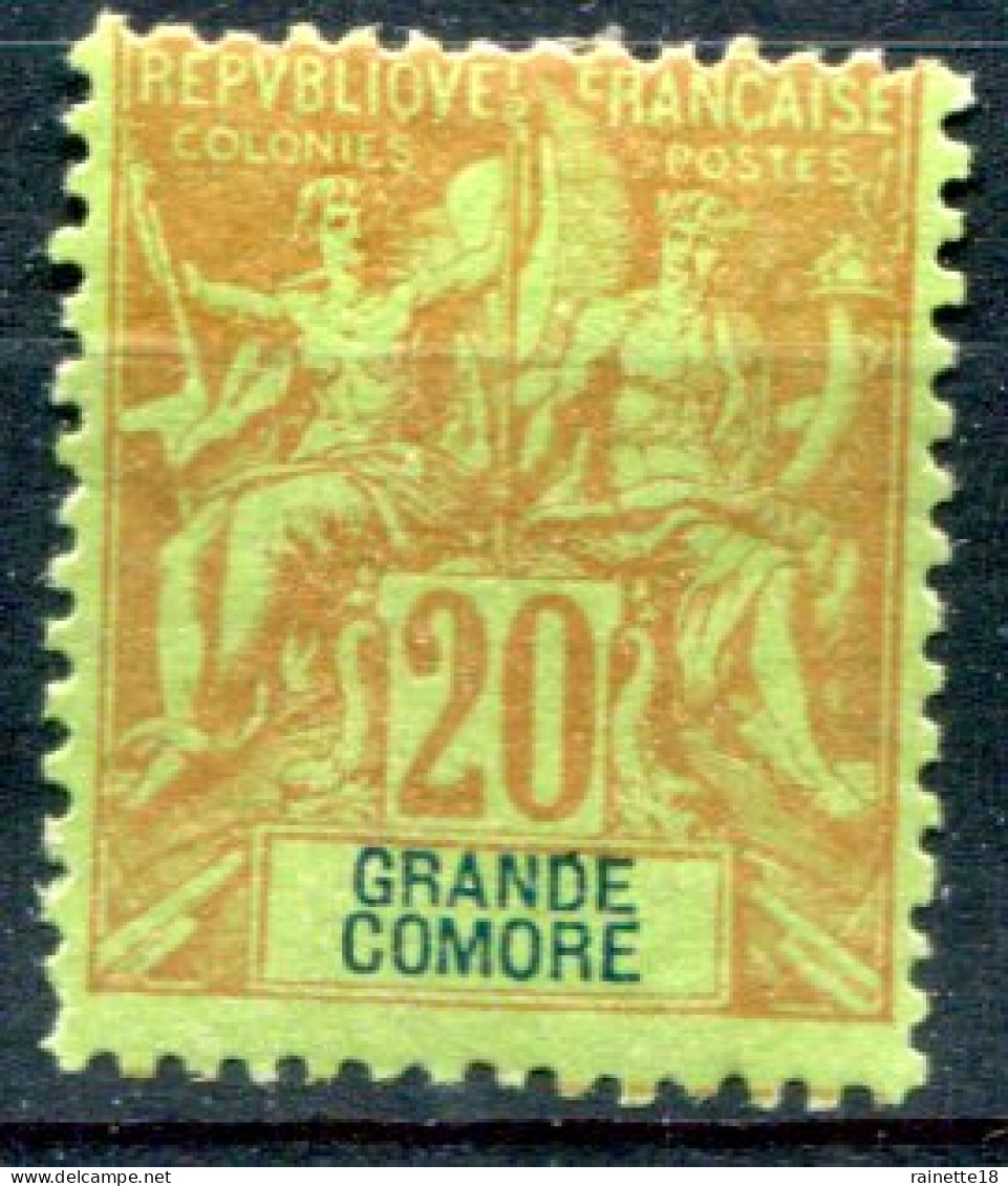 Grande Comore             7 * - Ongebruikt