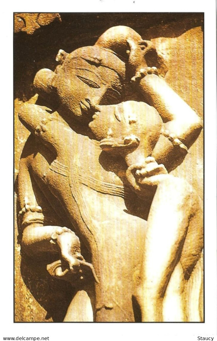 India Khajuraho Temples MONUMENTS - A FIGURE From Devi Jagdamba TEMPLE Picture Post CARD New As Per Scan - Ethnics