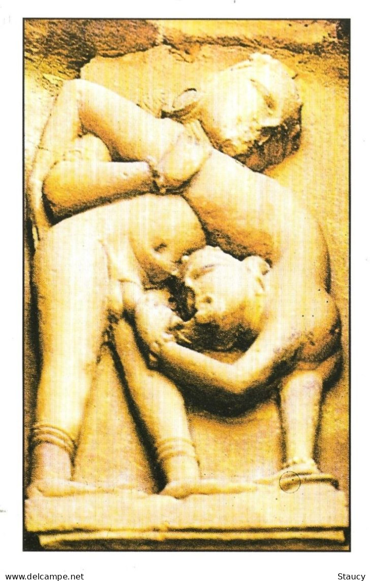 India Khajuraho Temples MONUMENTS - A FIGURE From Devi Jagdamba TEMPLE Picture Post CARD New As Per Scan - Etnicas