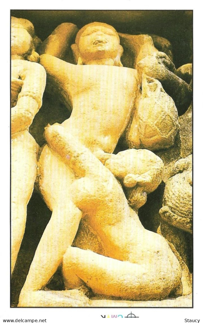 India Khajuraho Temples MONUMENTS - A Figure From Laxman TEMPLE 925-250 A.D Picture Post CARD New As Per Scan - Völker & Typen