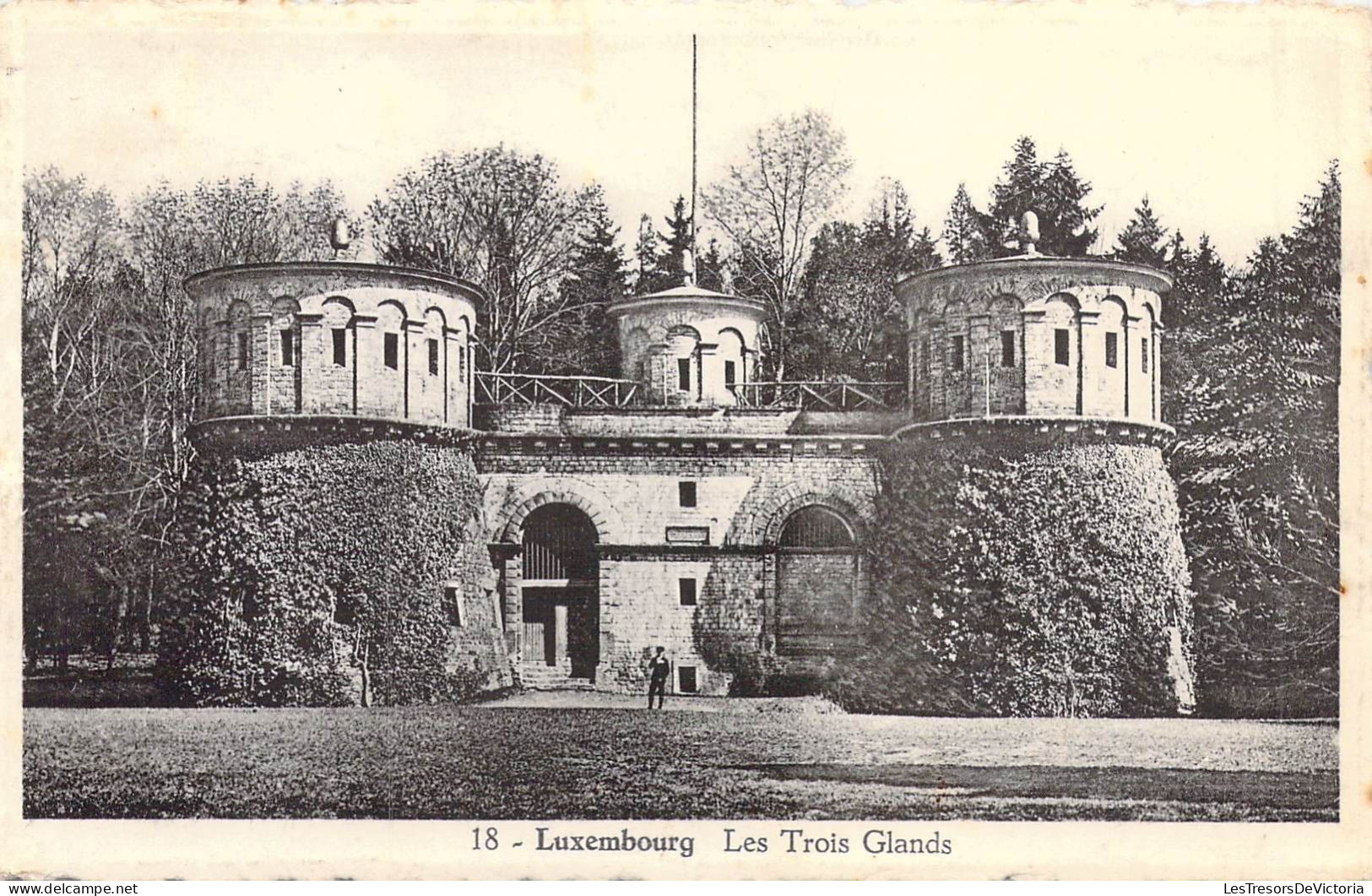 LUXEMBOURG - Les Trois Glands - Editeur L'Heembeekoise -  Carte Postale Ancienne - Sonstige & Ohne Zuordnung