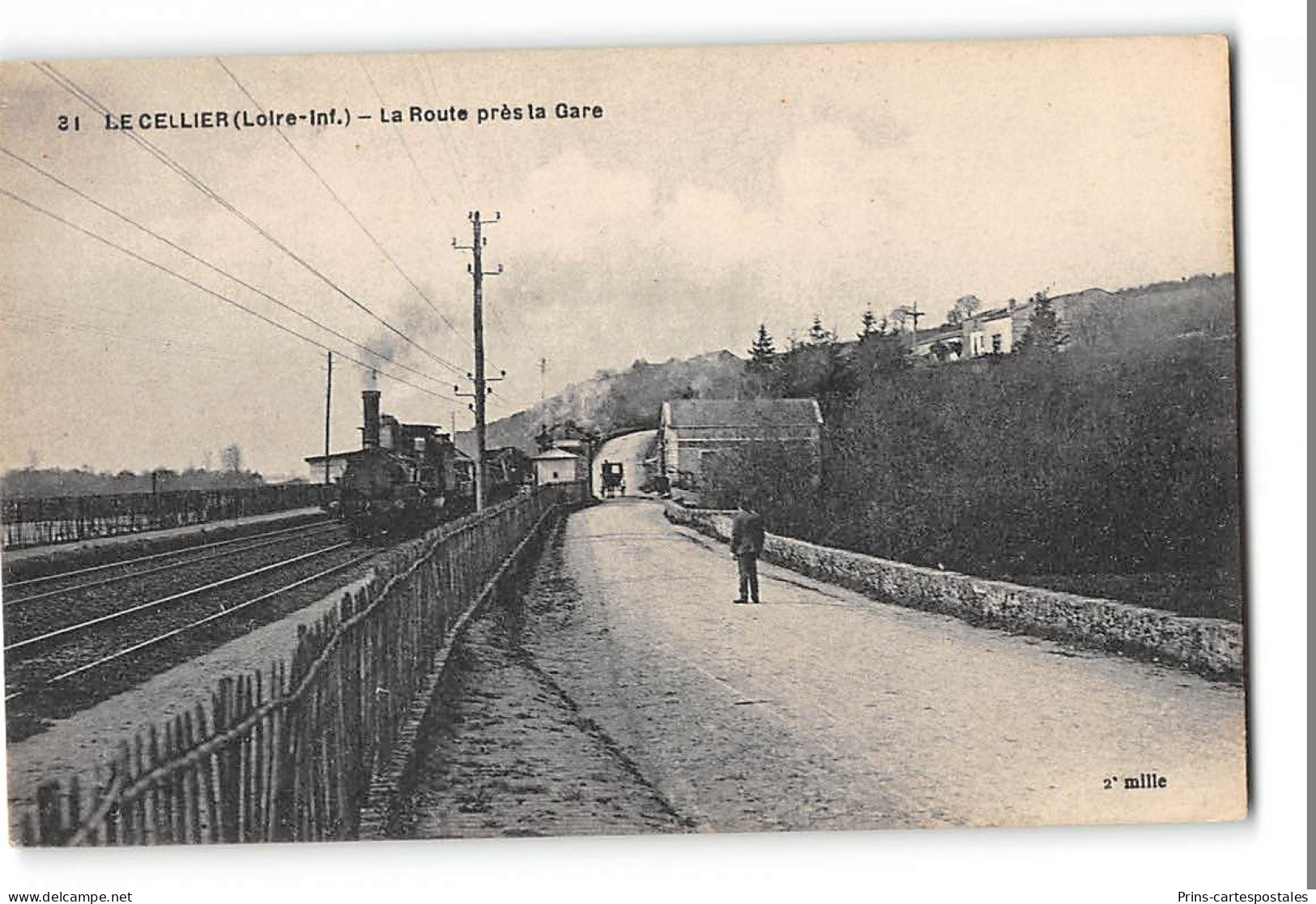 CPA 44 Le Cellier La Route Près La Gare Et Le Train - Le Cellier