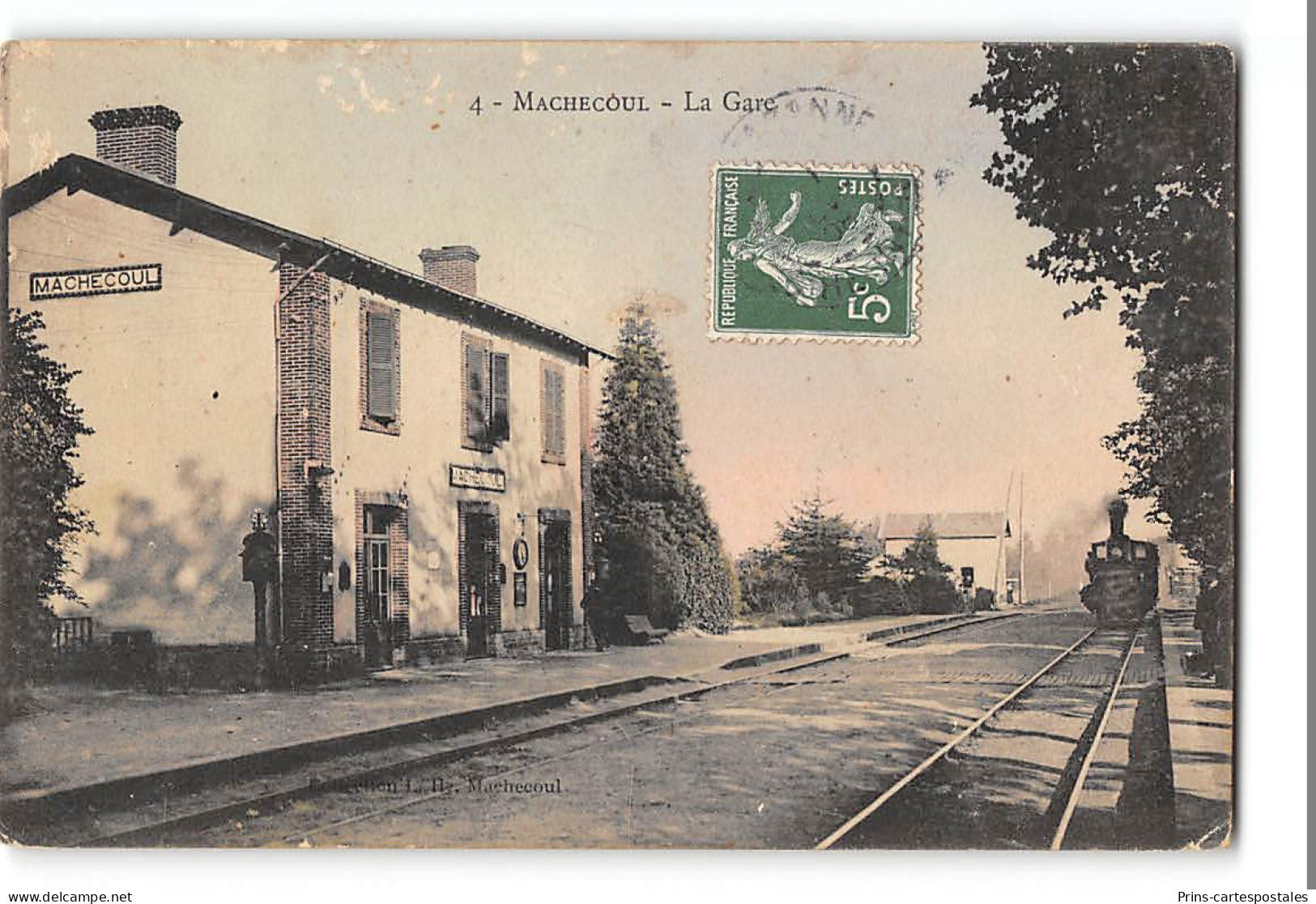 CPA 44 Machecoul La Gare Et Le Train - Machecoul