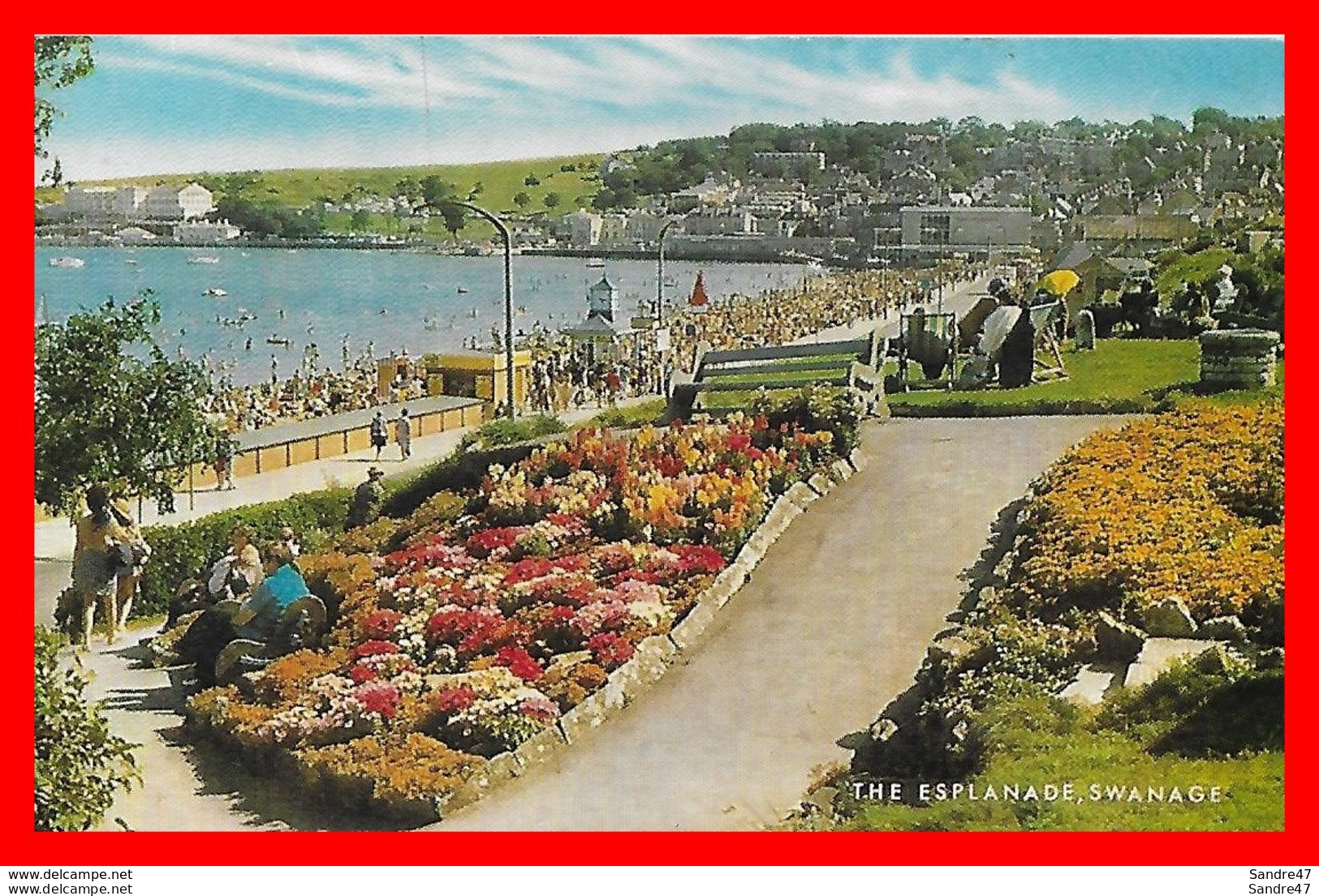 CPSM/gf  SWANAGE (Royaume-Uni)   The Esplanade, Animé, La Plage..*6846 - Swanage