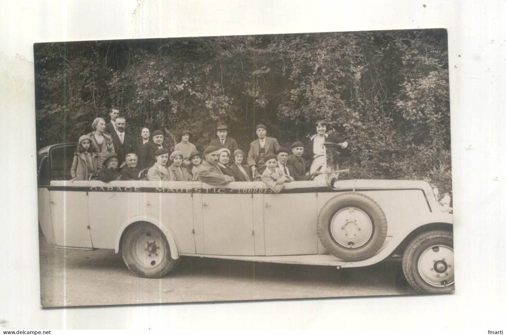 Carte Photo : Bus Autocar Garage Majestic Lourdes - Bus & Autocars