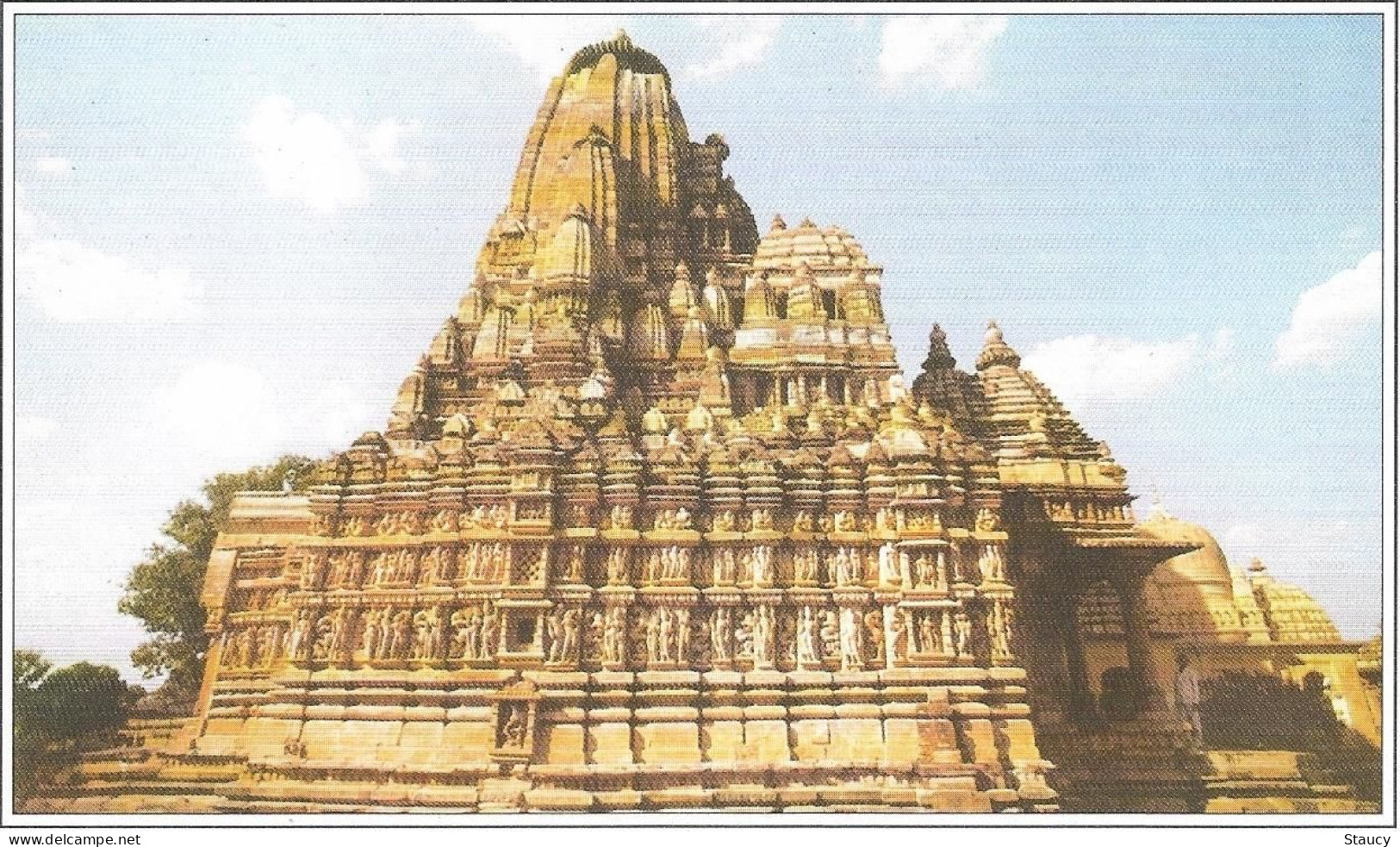 India Khajuraho Temples MONUMENTS - PARSVANATH Temple Of The Eastern Group Picture Post CARD New As Per Scan - Völker & Typen