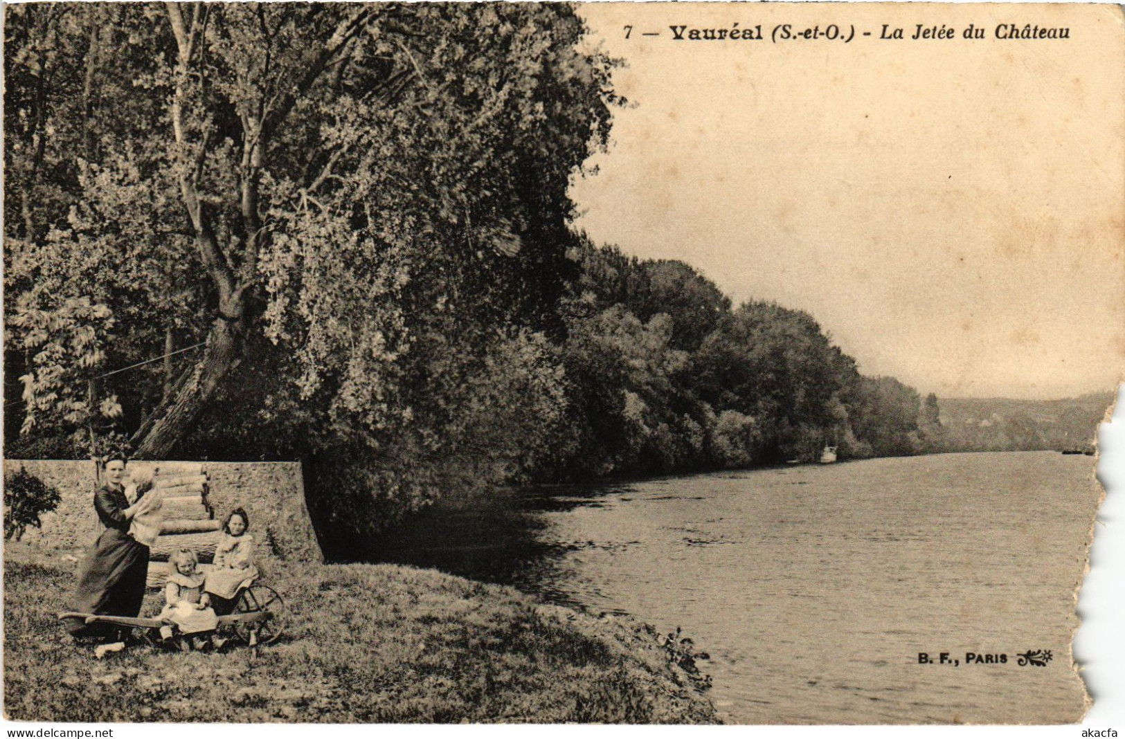 CPA Vaureal La Jetee Du Chateau FRANCE (1330069) - Vauréal