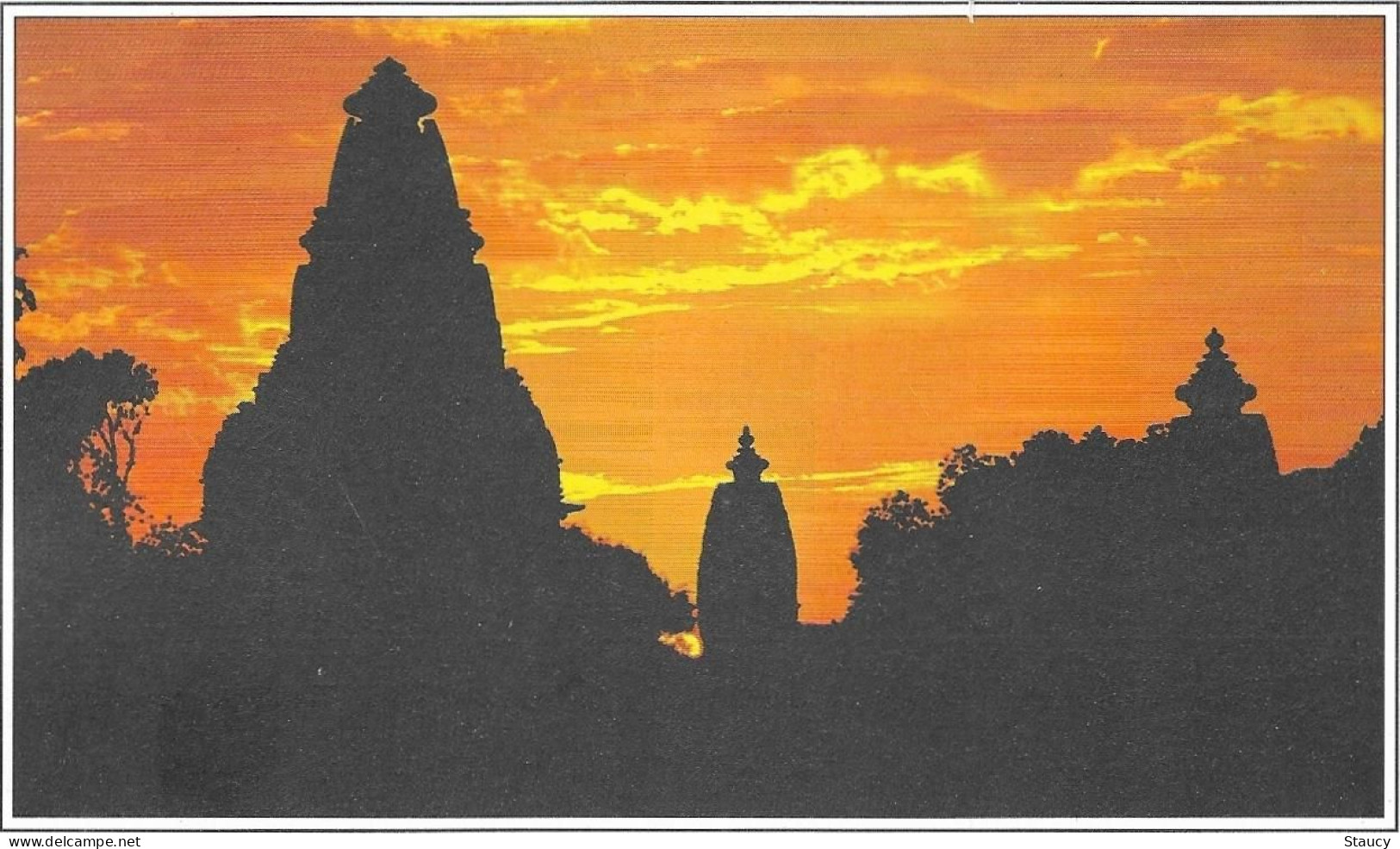 India Khajuraho Temples MONUMENTS - KANDARIYA MAHADEV Temple Eastern Group Picture Post CARD New As Per Scan - Hindoeïsme