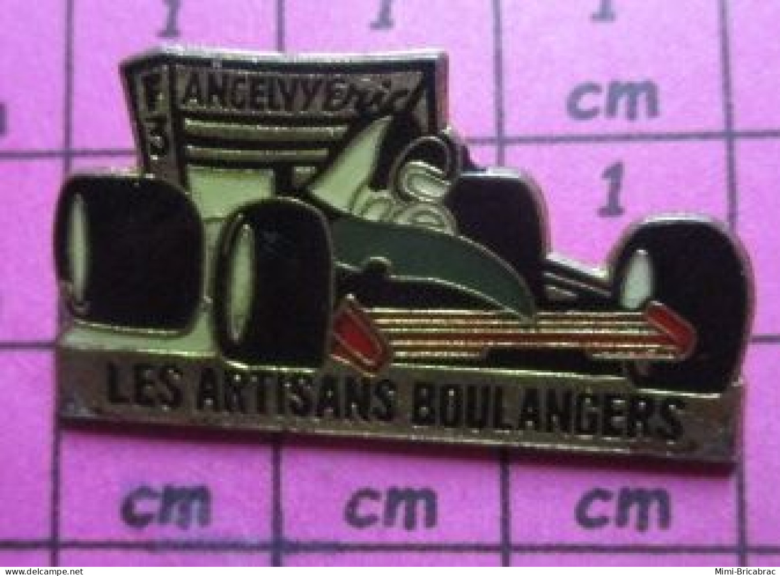 2619 Pin's Pins / Beau Et Rare / SPORTS / AUTOMOBILE COURSE F3 ERIC ANCELVY LES ARTISANS BOULANGERS - Car Racing - F1