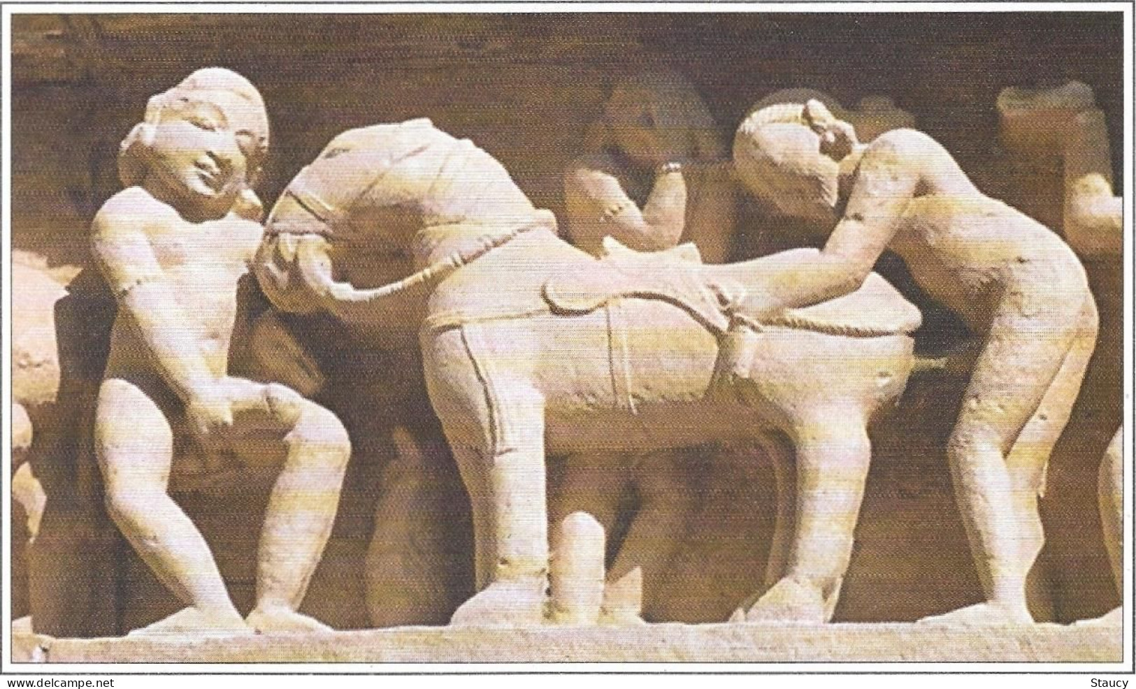 India Khajuraho Temples MONUMENTS - Erotic Figure From Lakshman TEMPLE 925-250 A.D Picture Post CARD New Per Scan - Etnicas