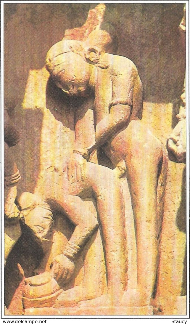 India Khajuraho Temples MONUMENTS - Erotic Figure From Duladeo TEMPLE 925-250 A.D Picture Post CARD New Per Scan - Etnicas